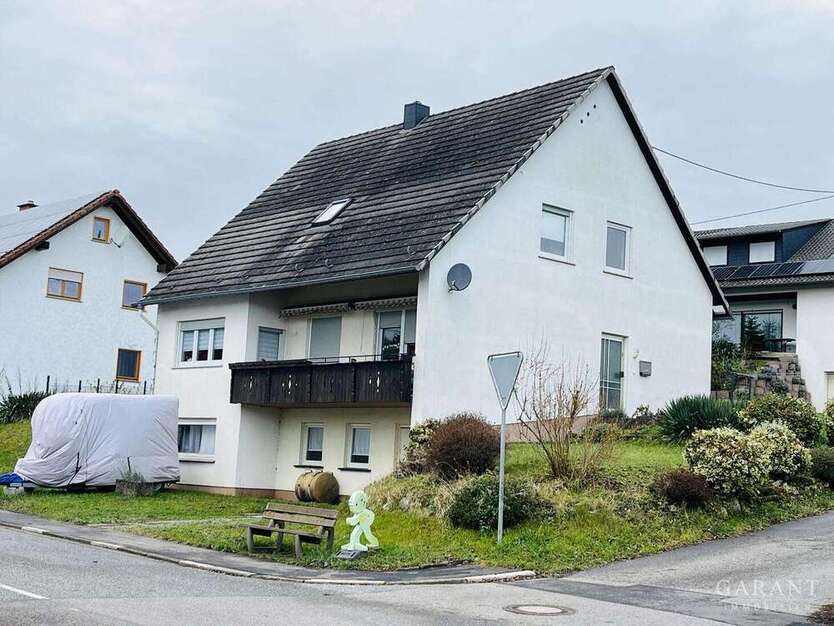 Haus zum Kaufen in Blieskastel 219.000 € 150 m² 8 zimmer