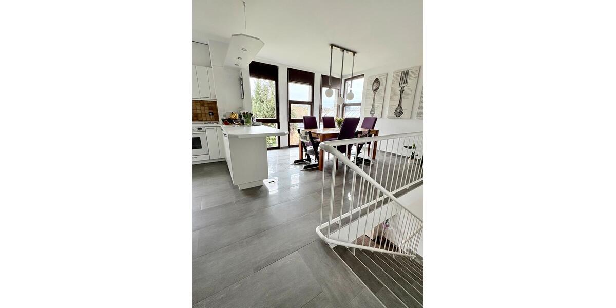 Erdgeschoßwohnung Niedernhausen - 4.5 Zimmer, 111 m&sup2;, 420.000&euro; | Angebot:26339903