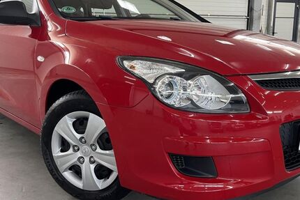 Hyundai i30 110.977 km 4.980 &euro; Deggendorf 94469