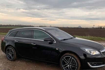 Opel Insignia 135.000 km 10.799 &euro; Weißenfels 06667