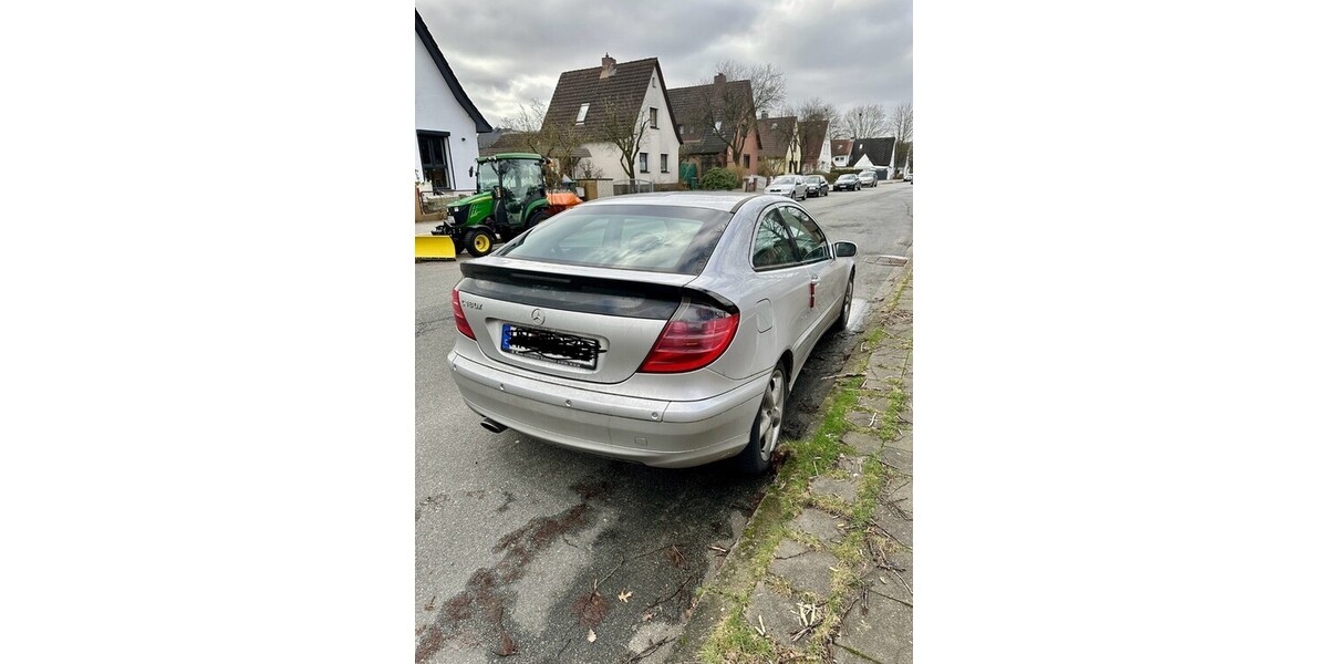 Mercedes-Benz C 180 230.000 km 1.850 &euro; Hamburg 20038