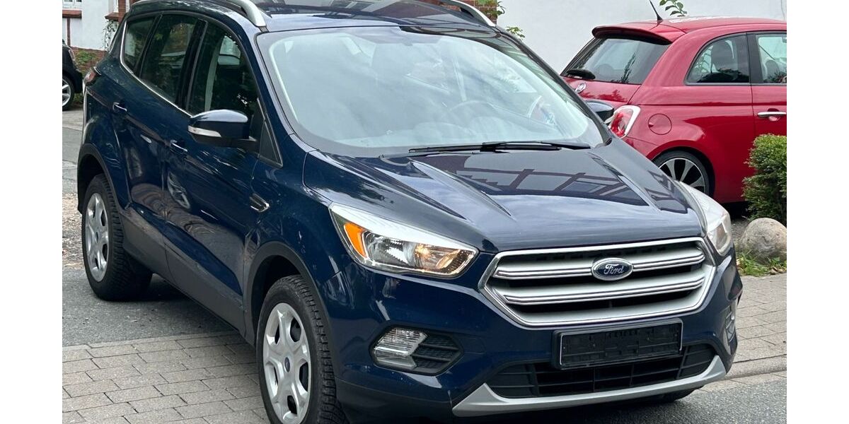 Ford Kuga 105.000 km 9.999 &euro; Flensburg 24941