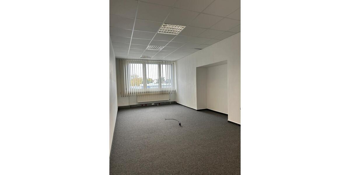 Gewerbeobjekt Lehrte - 10&euro; | Angebot:24663194