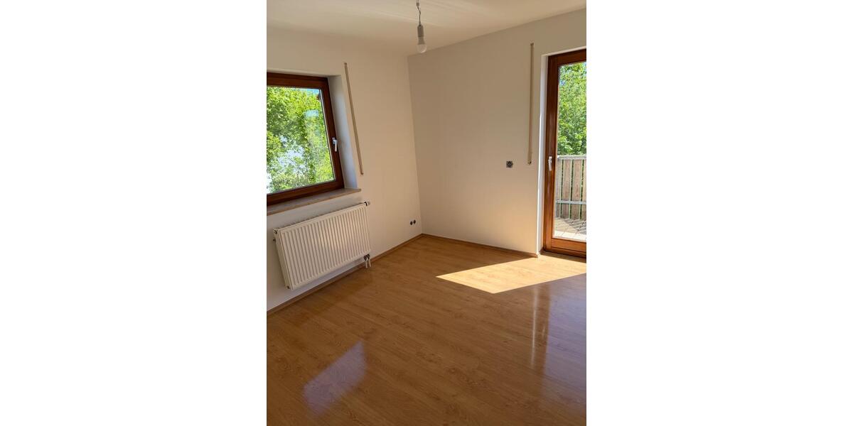 Doppelhaushälfte Lenting - 5 Zimmer, 158 m&sup2;, 1.500&euro; | Angebot:26377742