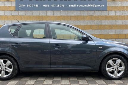 Kia ceed / Ceed 85.744 km 6.999 &euro; Dessau-Roßlau 06847