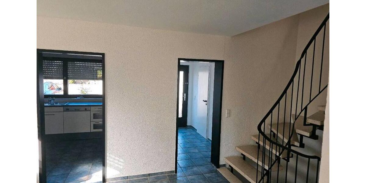 Reihenhaus Massenbachhausen - 3 Zimmer, 120 m&sup2;, 1.400&euro; | Angebot:26401960