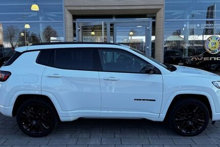 Jeep Compass 56.236 km 22.490 &euro; Aschaffenburg 63741