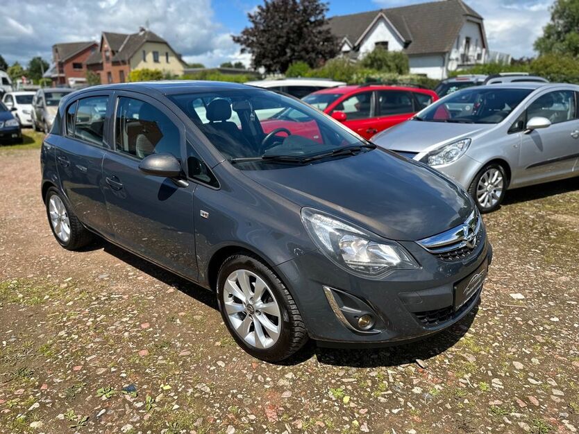 Opel Corsa 60.229 km 8.214 € Ahrensbök 23623