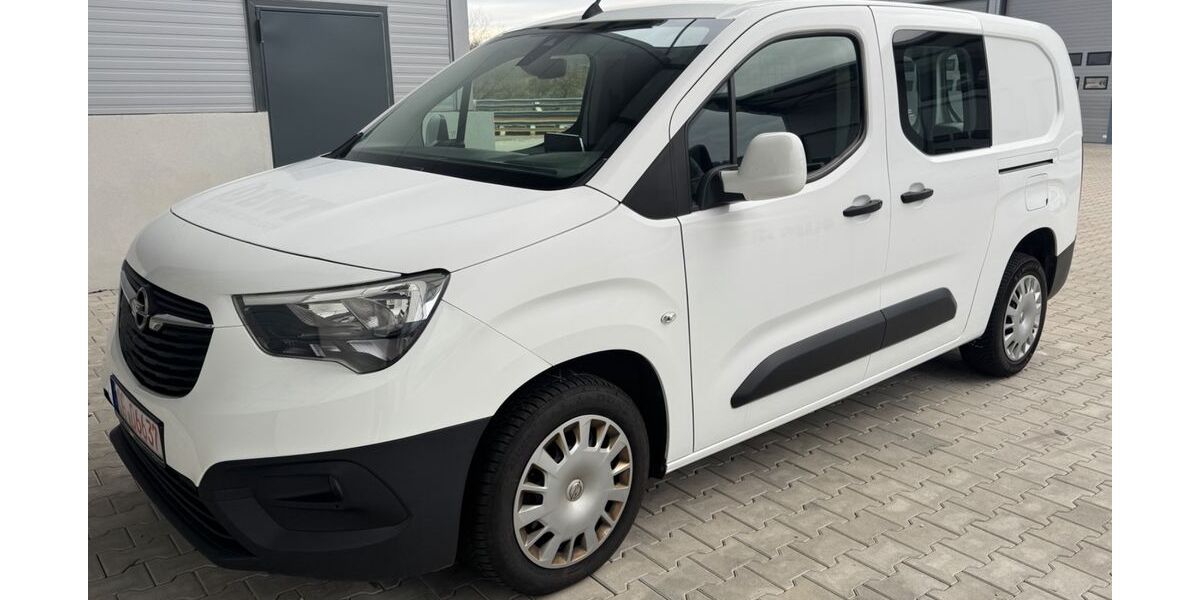 Opel Combo 160.000 km 11.170 &euro; Offenburg 77654