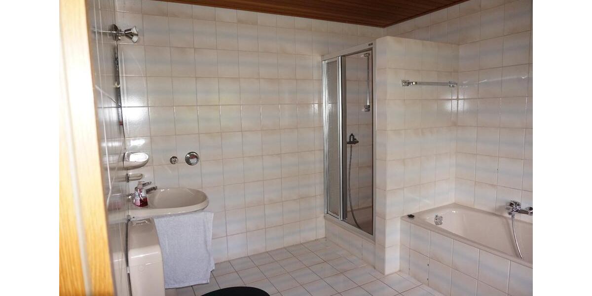 Etagenwohnung Mömbris - 1 Zimmer, 35 m&sup2;, 330&euro; | Angebot:24786264