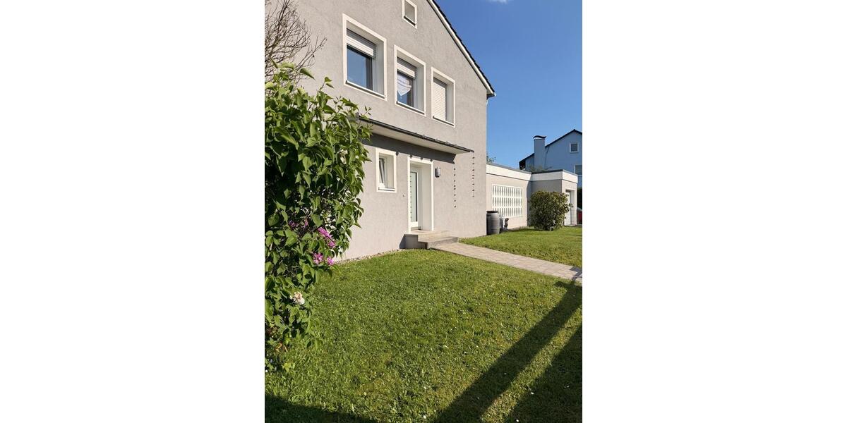 Einfamilienhaus Altenstadt an der Waldnaab - 6 Zimmer, 160 m&sup2;, 560.000&euro; | Angebot:26693100