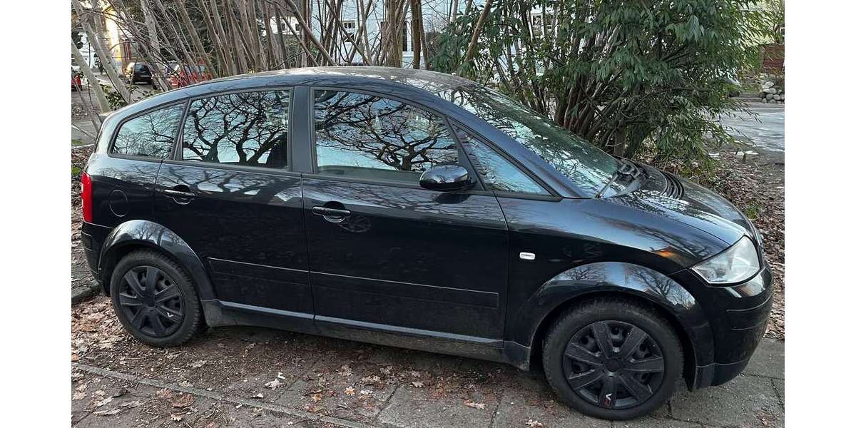 Audi A2 243.500 km 1.666 &euro; Hamburg 22607