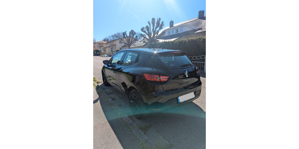 Renault Clio 176.400 km 4.200 &euro; Rosenheim 83026