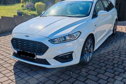 Ford Mondeo 127.239 km 12.900 &euro; Selters 65618