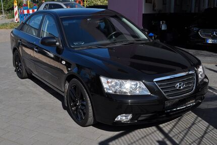 Hyundai SONATA 121.000 km 5.950 &euro; Mannheim 68305