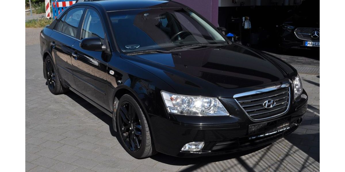 Hyundai SONATA 121.000 km 5.950 &euro; Mannheim 68305