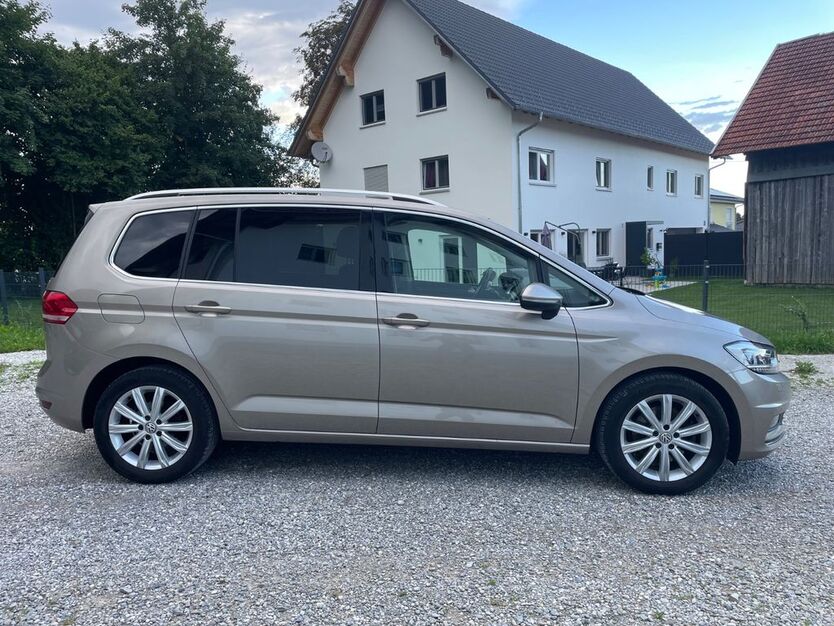 VW Touran 126.700 km 17.600 € Neuried 82061