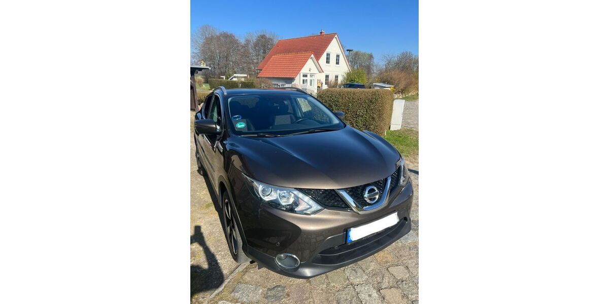 Nissan Qashqai 88.700 km 12.500 &euro; Wolgast 17438