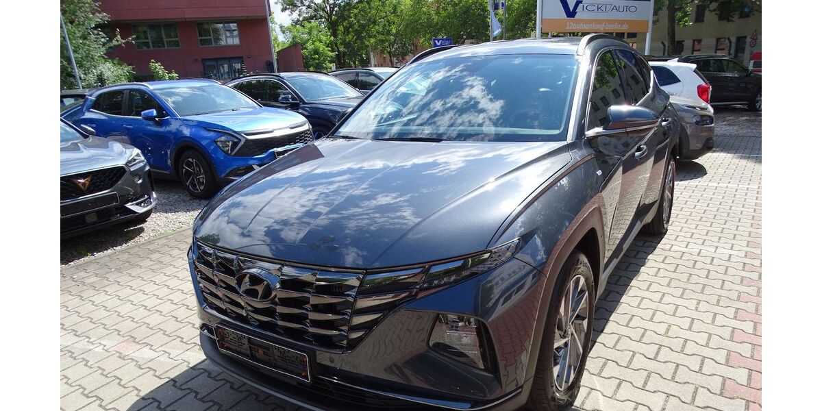 Hyundai TUCSON 54.670 km 22.900 &euro; Berlin 12359