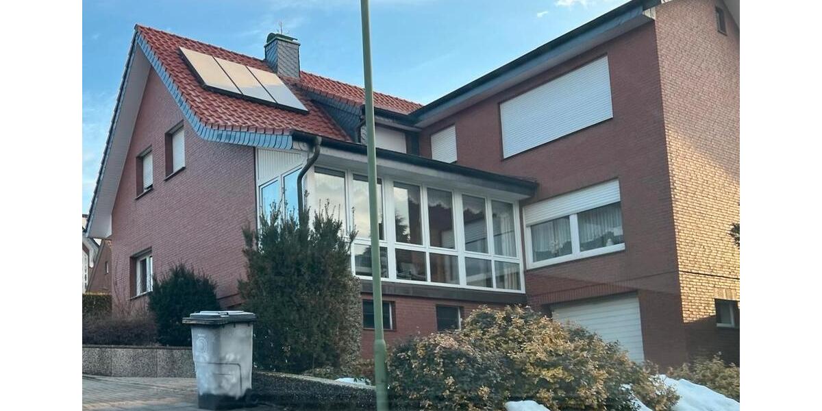 Einfamilienhaus Georgsmarienhütte - 10 Zimmer, 218 m&sup2;, 550.000&euro; | Angebot:26763233