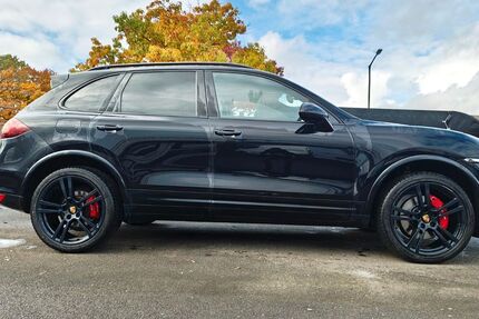 Porsche Cayenne 299.900 km 19.500 &euro; Nürnberg 90439