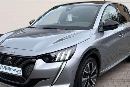 Peugeot 208 15.500 km 18.900 &euro; Coburg 96450
