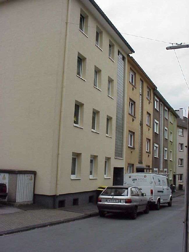 Wohnung zum Mieten in Wuppertal 250 € 30.47 m²