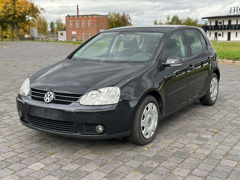 VW Golf 231.000 km 2.390 € Duderstadt 37115