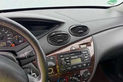 Ford Focus 167.500 km 950 &euro; Krumbach 86381