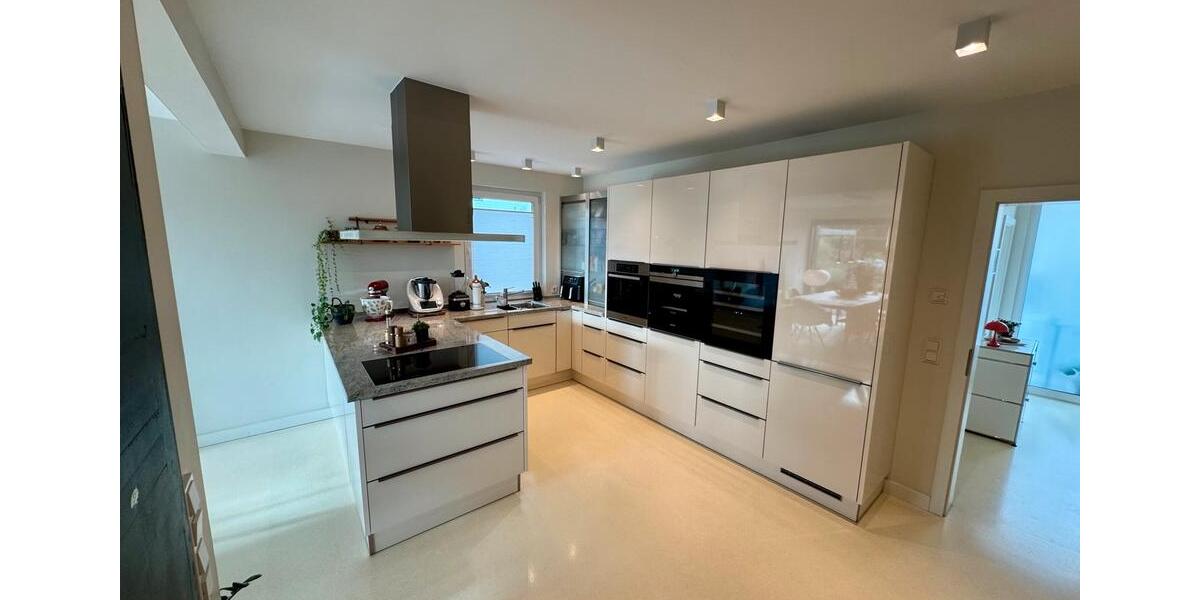 Luxuriöses Architektenhaus in Kerken mit Garage, Pool, PV-Anlage zimmer