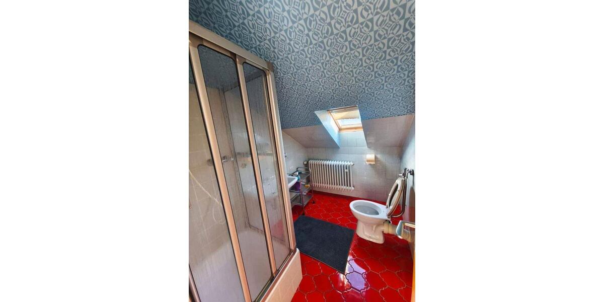 Reihenhaus Zirndorf - 6 Zimmer, 144 m&sup2;, 550.000&euro; | Angebot:27209548