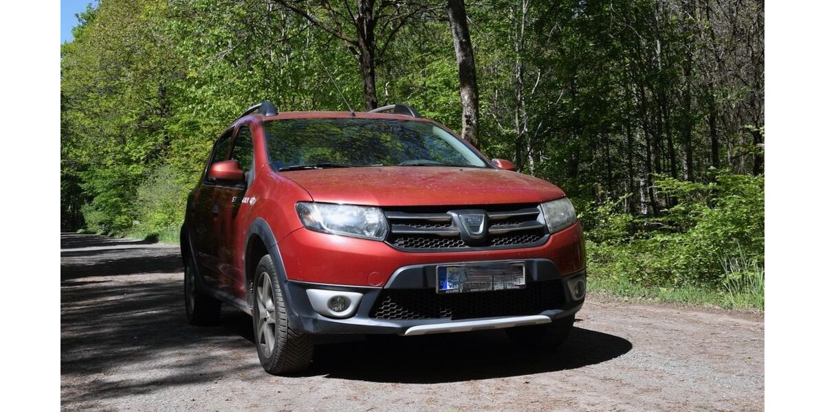 Dacia Sandero 54.000 km 7.250 &euro; Völklingen 66333