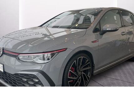 VW Golf 66.337 km 23.849 &euro; Artern 06556