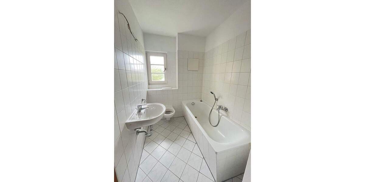 Gemütliche 2-Raumwohnung mit moderner Einbauküche in Lauta-Nord - Ihr neues Zuhause wartet! 2 zimmer