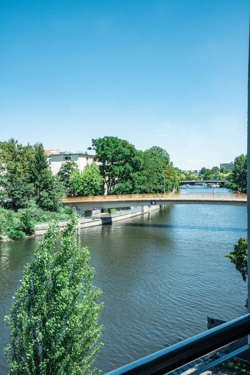 Penthouse direkt in erster Spree Linie mitten im Tiergarten + massive Terrasse