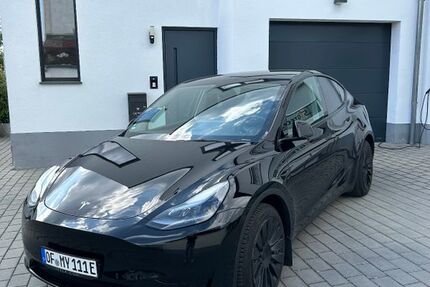 Tesla Model Y 37.900 km 31.900 &euro; Dreieich 63303
