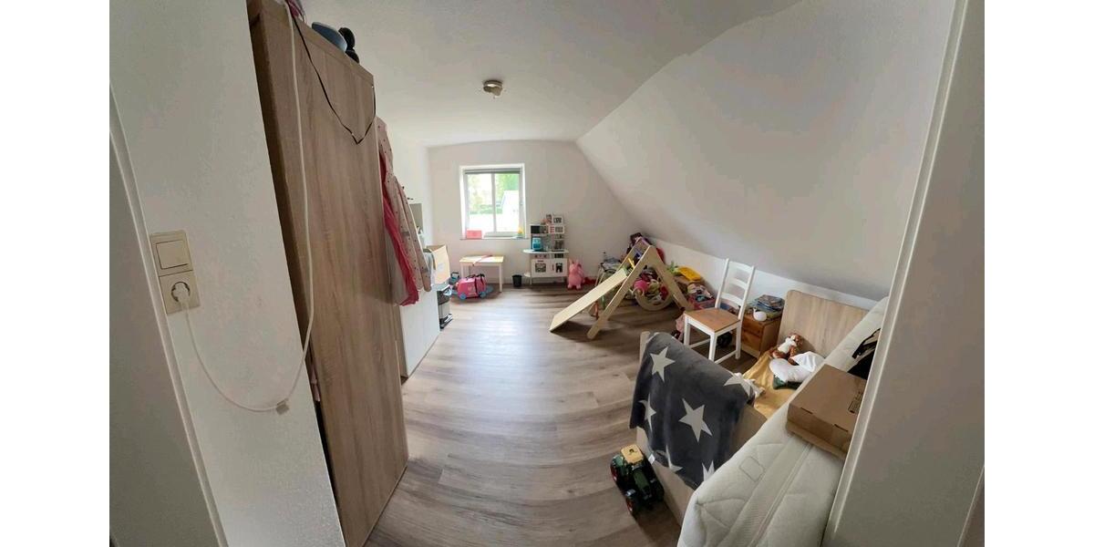 Dachgeschoßwohnung Süderlügum - 3 Zimmer, 65 m&sup2;, 900&euro; | Angebot:26379518
