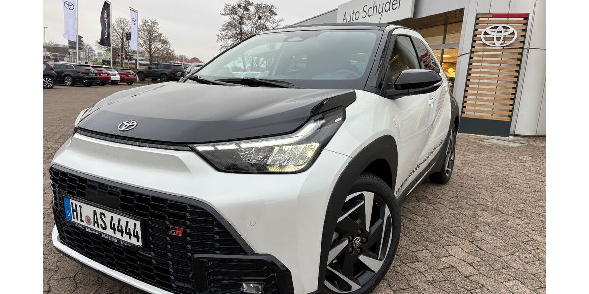 Toyota Aygo (X) 4.900 km 30.990 &euro; Hildesheim 31137