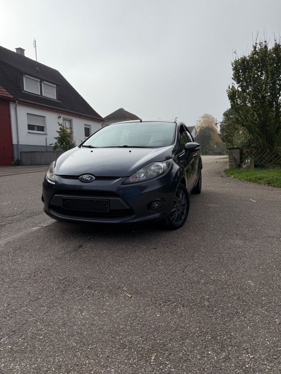 Ford Fiesta 191.219 km 2.900 € Künzelsau 74653