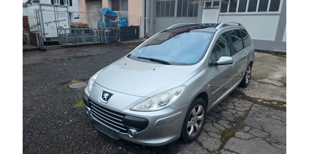 Peugeot 307 257.000 km 1.850 &euro; Uhingen 73066