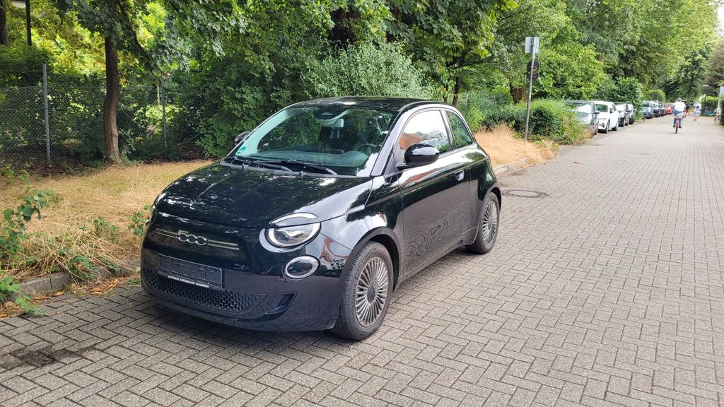 Fiat 500e 7.500 km 16.900 &euro; Düsseldorf 40225