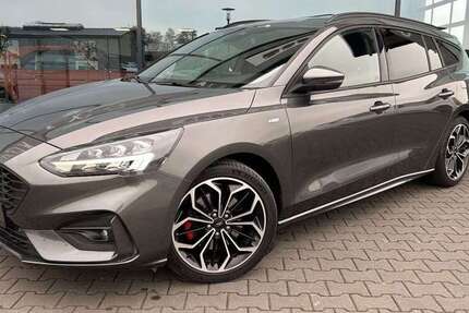 Ford Focus 69.500 km 21.490 &euro; Schortens 26419