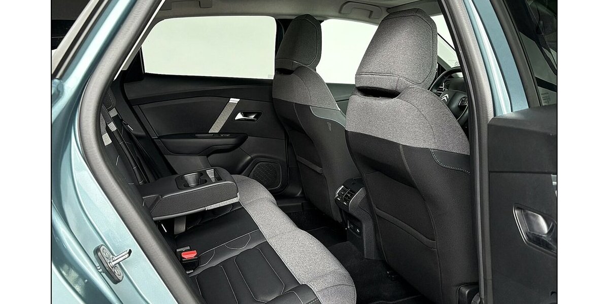 Citroen C4 Max Full-LED HUD Pano Kamera Temp. Keyless 29.300 km 16.790 &euro; Stade 21682