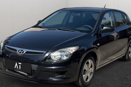 Hyundai i30 124.412 km 3.490 &euro; Frankfurt am Main 65933