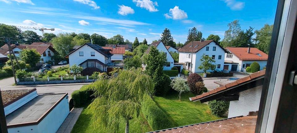 Dachgeschoßwohnung Gröbenzell - 2.5 Zimmer, 59 m&sup2;, 299.999&euro; | Angebot:26399374