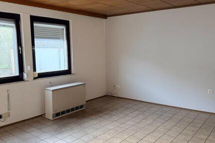 Wohnung Mettendorf - 4 Zimmer, 110 m&sup2;, 650&euro; | Angebot:25381753