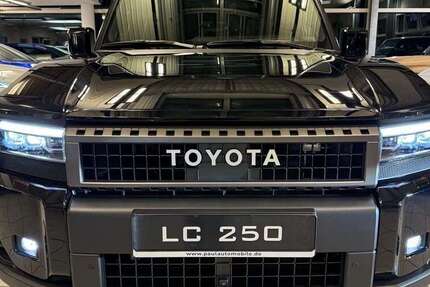 Toyota Land Cruiser 3.972 km 91.495 € Poing bei München 85586