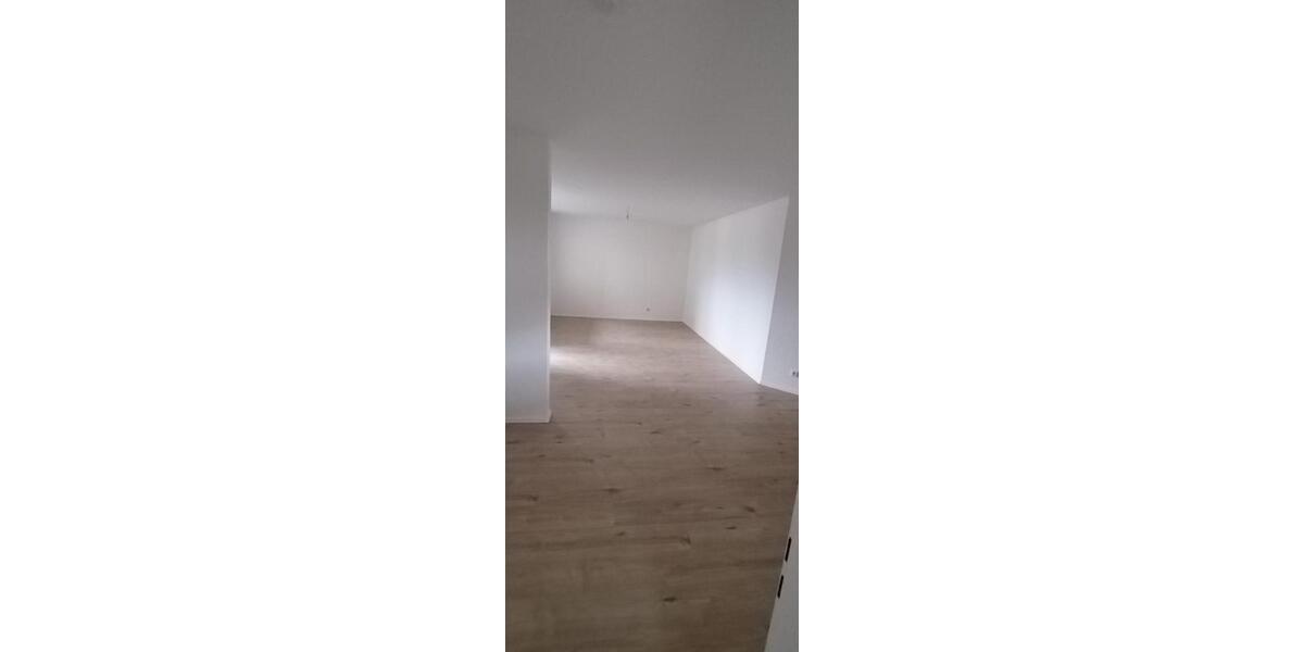 Etagenwohnung Bad Berleburg - 4 Zimmer, 98 m&sup2;, 570&euro; | Angebot:25216809