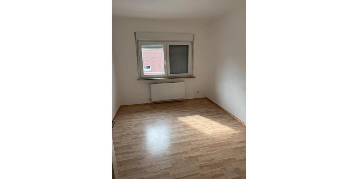 Etagenwohnung Minden Kuhlenkamp - 4 Zimmer, 85 m&sup2;, 950&euro; | Angebot:26347683