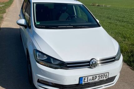 VW Touran 154.500 km 12.690 &euro; Kipfenberg / Oberemmendorf 85110